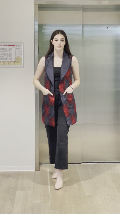 AANU SLEEVELESS BLAZER - Pre Order